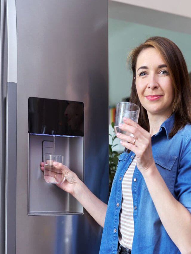 సమ్మర్ వచ్చేసిందని ఫ్రిజ్‌లో నీళ్లు తాగుతున్నారా? అయితే డేంజర్‌లో పడ్డట్లే!