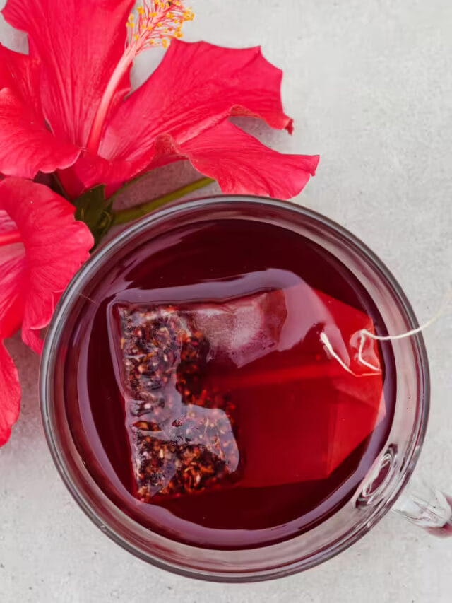 మందారం టీ తాగుతున్నారా.. అద్భుతమైన ప్రయోజనాలు!