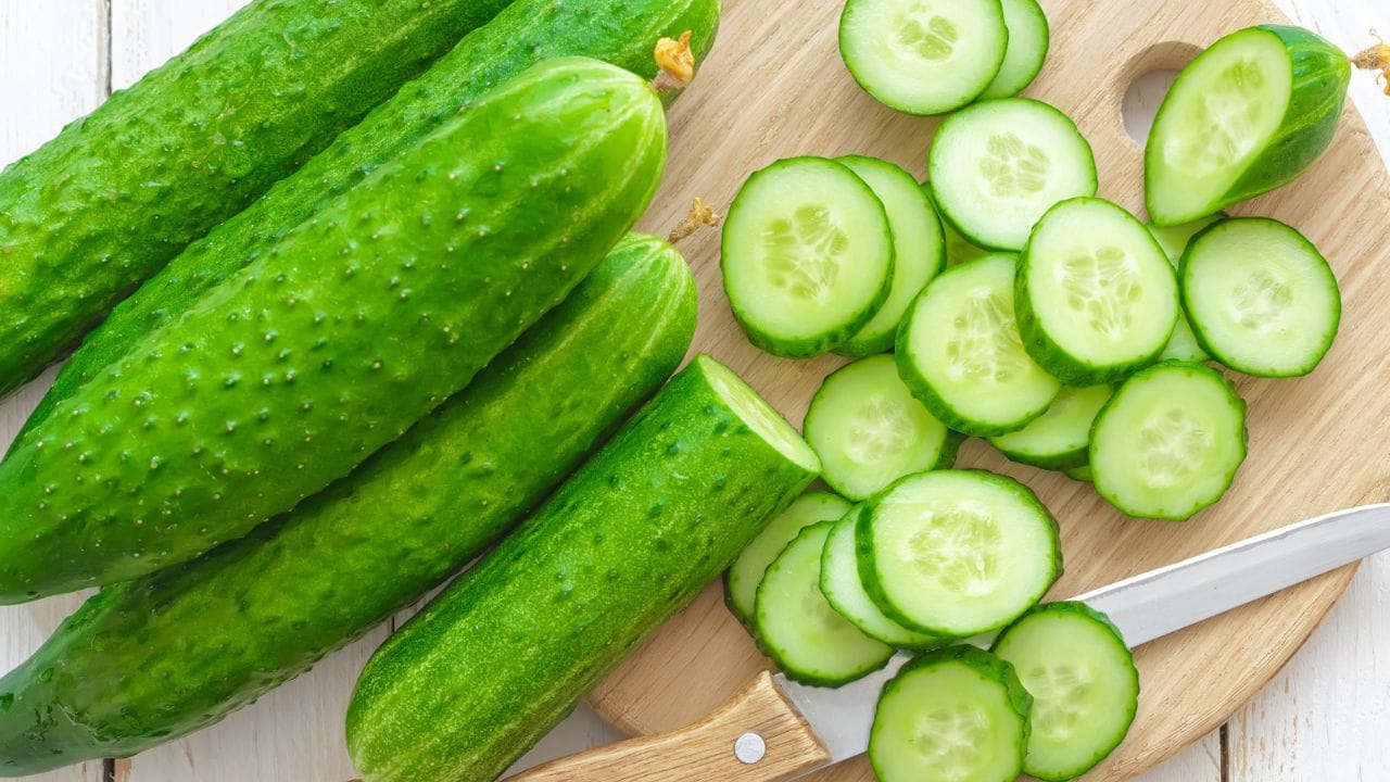 కీరా దోసకాయ కొంటున్నారా? 4 సింపుల్ ట్రిక్స్తో చేదుగా ఉందో లేదో కనిపెట్టేయండి