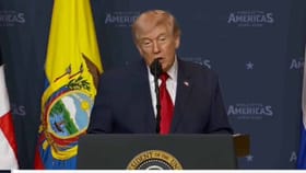 మరో దేశంపై గురి పెట్టిన డోనాల్డ్ ట్రంప్..!