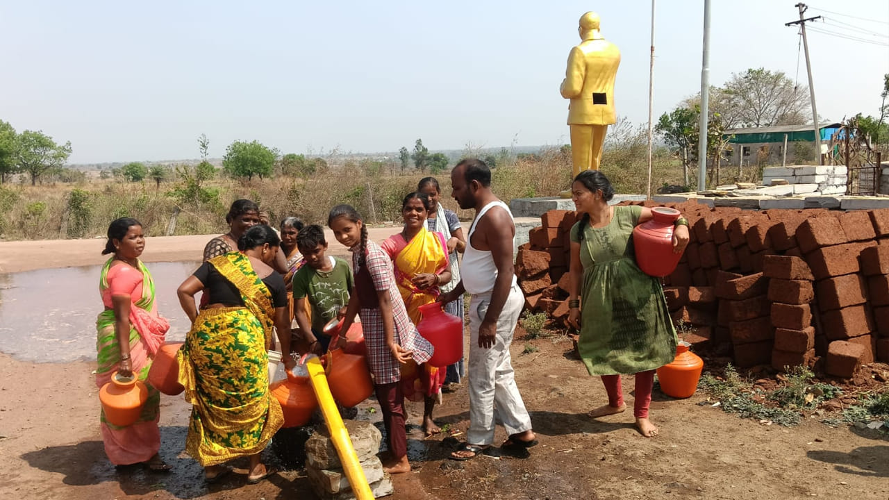 Vikarabad: శంకరెడ్డిపల్లి తండాలో విపత్కర పరిస్థితి.. తాగునీరు లేక అల్లాడిపోతున్న జనం..