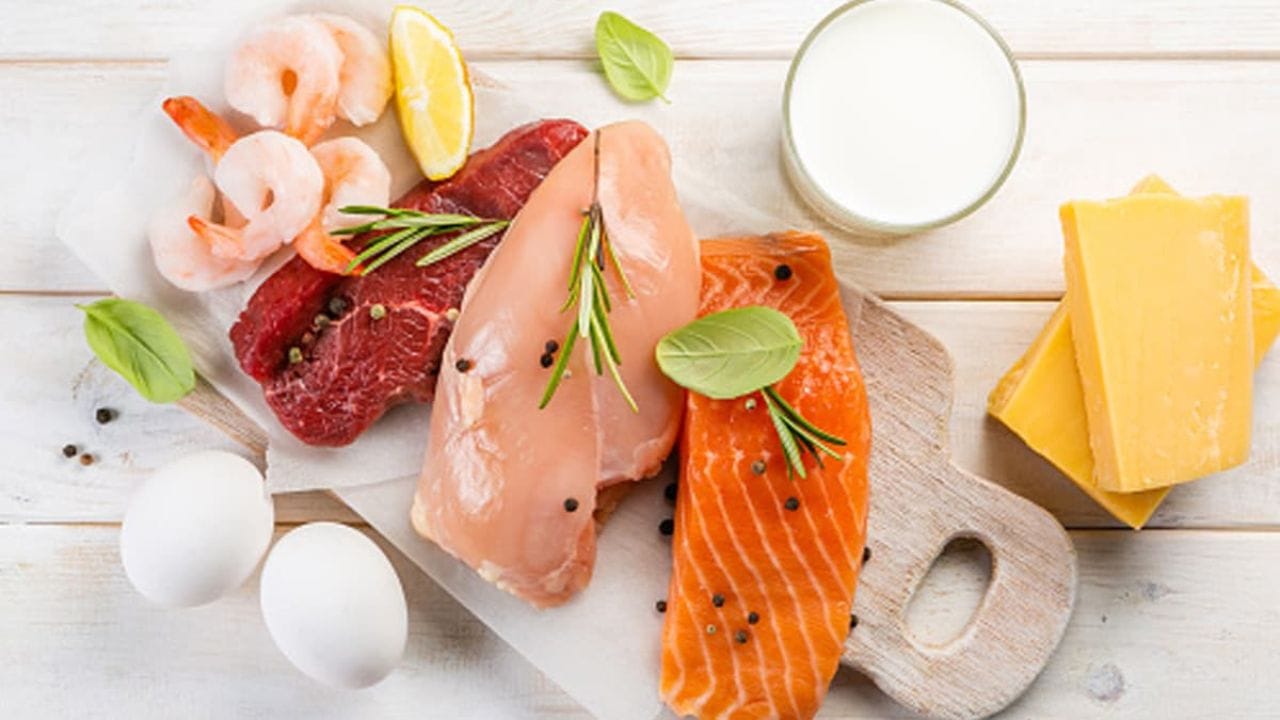 వేసవిలో చికెన్, గుడ్లు తింటే వేడి చేస్తుందా? న్యూట్రిషనిస్టులు చెప్పే విషయాలు తింటే షాకవుతారు