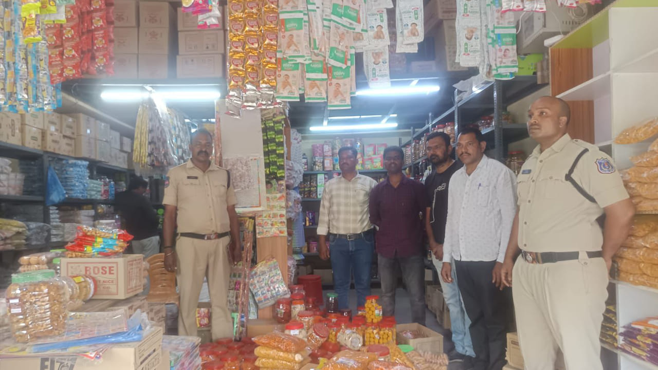 Hyderabad: దేవుడా! బయట ఏదైనా కొనాలంటేనే భయమేస్తోందిగా! ఫుడ్ సేఫ్టీ అధికారుల తనిఖీల్లో షాకింగ్ విషయాలు