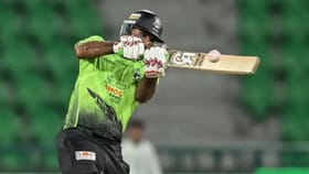 అడ్డంగా బుక్కయిన పాక్ క్రికెటర్.. కట్‌చేస్తే.. 2 మ్యాచ్‌ల నిషేధం