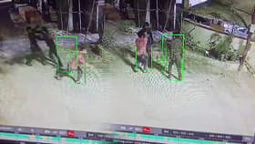 ఎన్ని గుండెలురా వీళ్లవి.! ఏకంగా పోలీసులతోనే ఫైట్‌కి దిగారు..