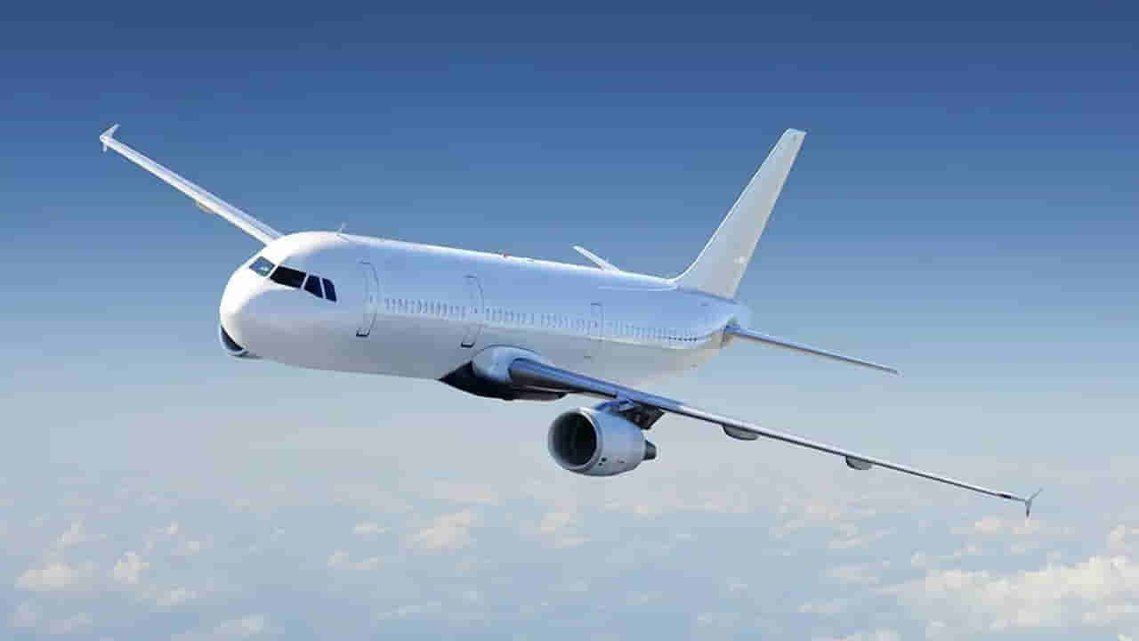 విమాన ప్రయాణికులకు అలర్ట్..! ధరలు పెంచేసిన భారత అతిపెద్ద విమానయాన సంస్థ!