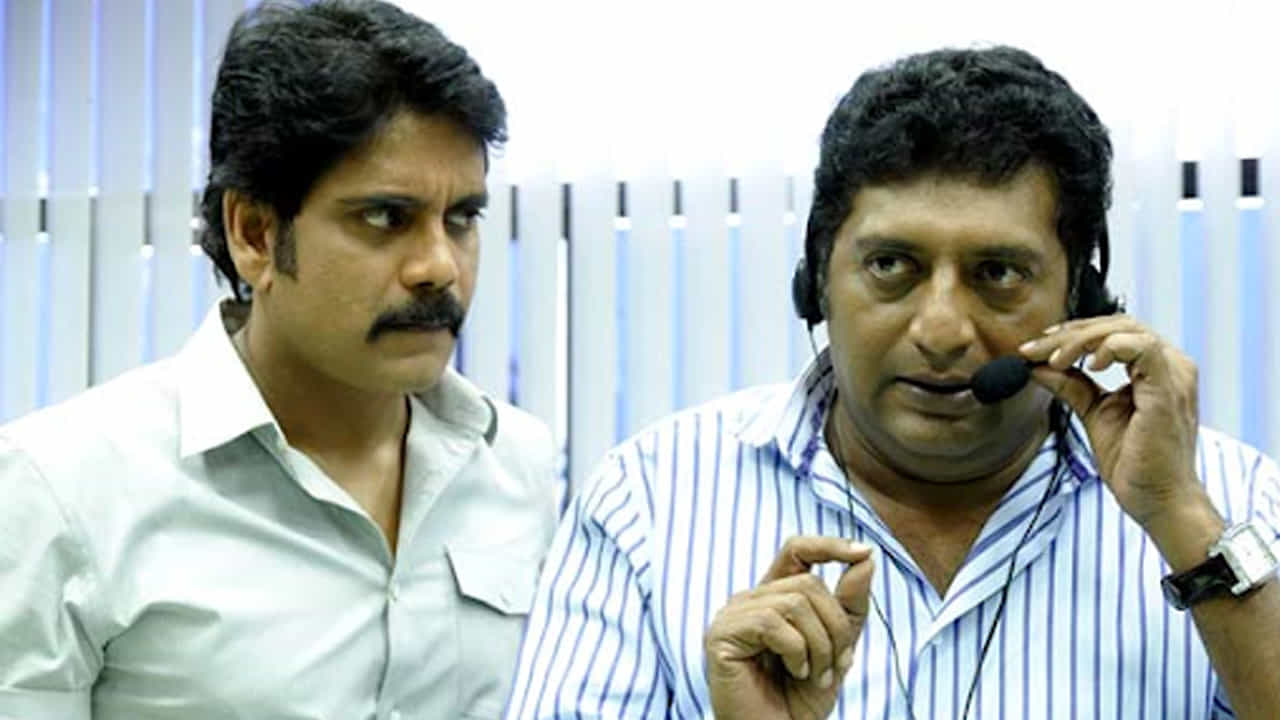 తెలుగు, తమిళం భాషలలో రూపొందించిన ఈ సినిమాలో నాగార్జున, ప్రకాష్ రాజ్ నటించారు. చెన్నై నుంచి ఢిల్లీ వెళ్లే విమానం హైజాక్ అవుతుంది. సాంకేతిక కారణాల వల్ల తిరుపతిలో ల్యాండ్ అవుతుంది. తమ నాయకుడు యూసుఫ్ ఖాన్ ను విడుదల చేయాలని డిమాండ్ చేస్తారు.