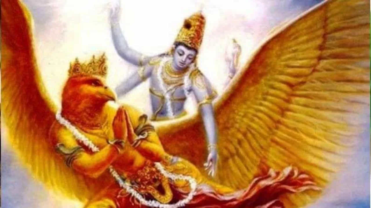 శత్రువులను ఎదుర్కొనే తెలివి, ఓర్పు..
గరుడ పురాణం ప్రకారం మన శత్రువులను ఎప్పుడూ తక్కువగా అంచనా వేయకూడదు. వారిని ఓడించడానికి తెలివితేటలు, ఓర్పు చాలా అవసరం.
శత్రువులు మనకు హాని చేయడానికి వ్యూహాలతో ముందుకు వస్తే, మనం కూడా వాటిని అర్థం చేసుకుని తెలివిగా ఎదుర్కోవాలి. వారి కదలికలను గమనించి సమయానికి సరైన నిర్ణయం తీసుకుంటే జీవితంలో ఉన్నత స్థితి, విజయం సాధించవచ్చు.