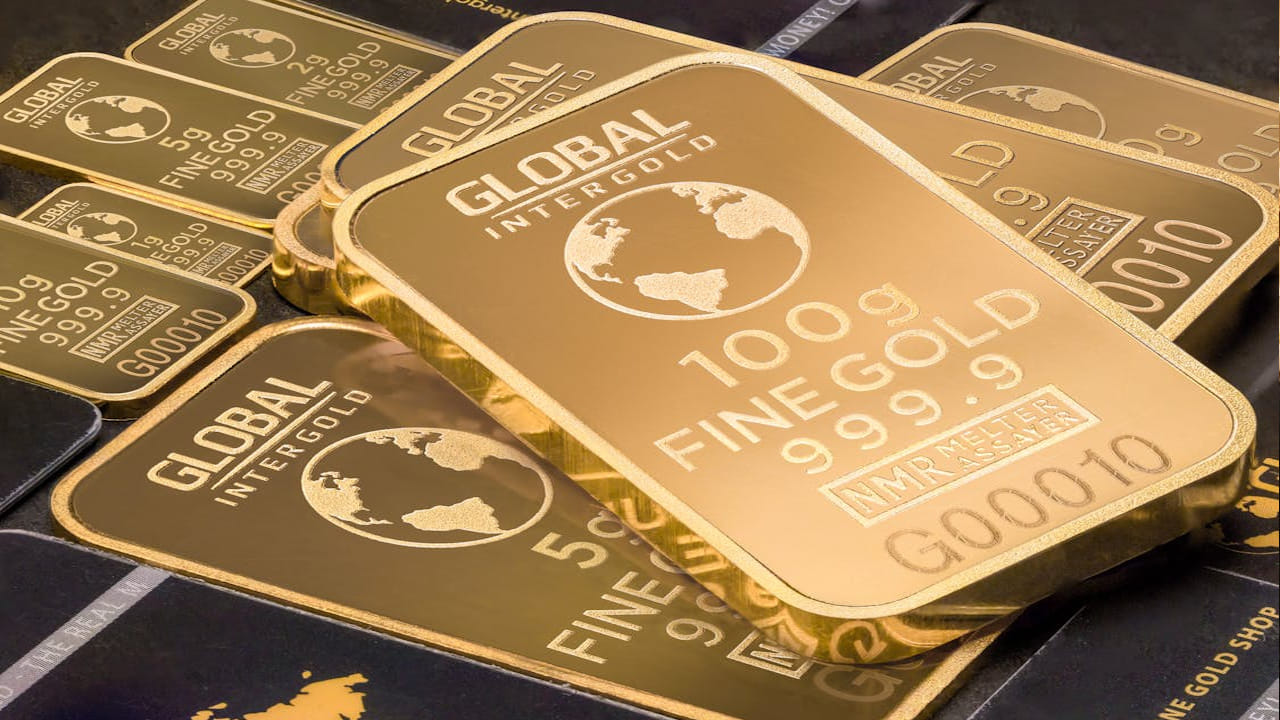 ఐటీ శాఖ రూల్స్ కేవలం బంగారు ఆభరణాలకు మాత్రమే వర్తిస్తుంది. ఇక డిజిటల్ గోల్డ్ బార్స్, కాయిన్స్, బిస్కెట్ల వంటి వాటికి నిబంధనలు వేర్వేరుగా ఉన్నాయి. అవి కూడా మీ ఆదాయానికి మించి ఉంటే ఆధారాలు చూపించాల్సి ఉంటుంది. లేకపోతే ఐటీ శాఖ చర్యలు తీసుకుంటుంది.