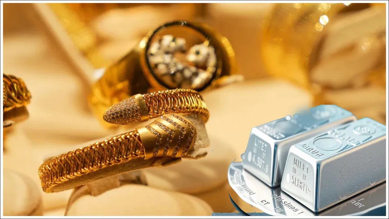 ఇక వెండి విషయానికి వస్తే గత కొన్ని రోజులుగా బంగారం బాటలోనే నడుస్తూ తగ్గుముఖం పట్టిన వెండి సోమవారం స్థిరంగా కొనసాగుతుంది. ఇవాళ వెండి ధరల్లో ఎలాంటి మార్పులు చోటుచేసుకోలేదు. ప్రస్తుతం దేశీయ మార్కెట్‌లో కేజీ వెండి ధర రూ.2,45,000గా ఉండగా హైదరాబాద్‌లో కేజీ వెండి ధర రూ.2,50,000 వద్ద కొనసాగుతుంది. 