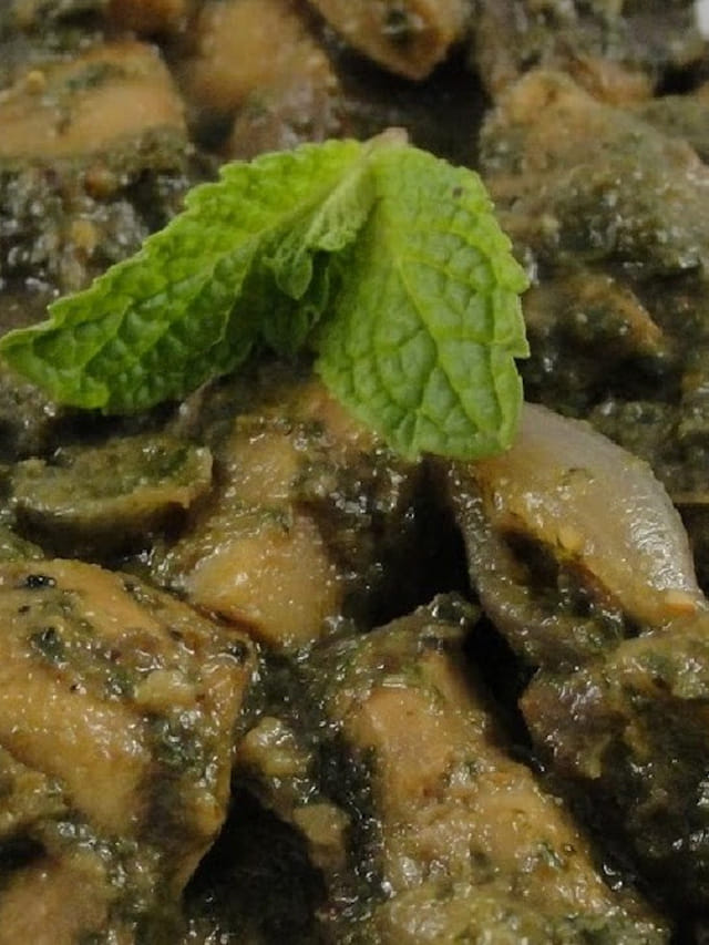 గోంగూర మష్రూమ్ కర్రీ.. ఇలా వండితే గిన్నెలు కూడా మిగలవు