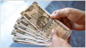 రైతులకు గుడ్‌న్యూస్‌.. కేంద్రం నుంచి నెలకు రూ.3000..