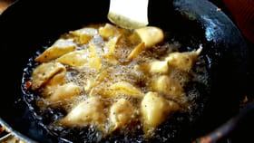 క్యాన్సర్‌ అలర్ట్.. వేడిచేసిన వంట నూనెను మళ్లీ మళ్లీ వాడొద్దు!