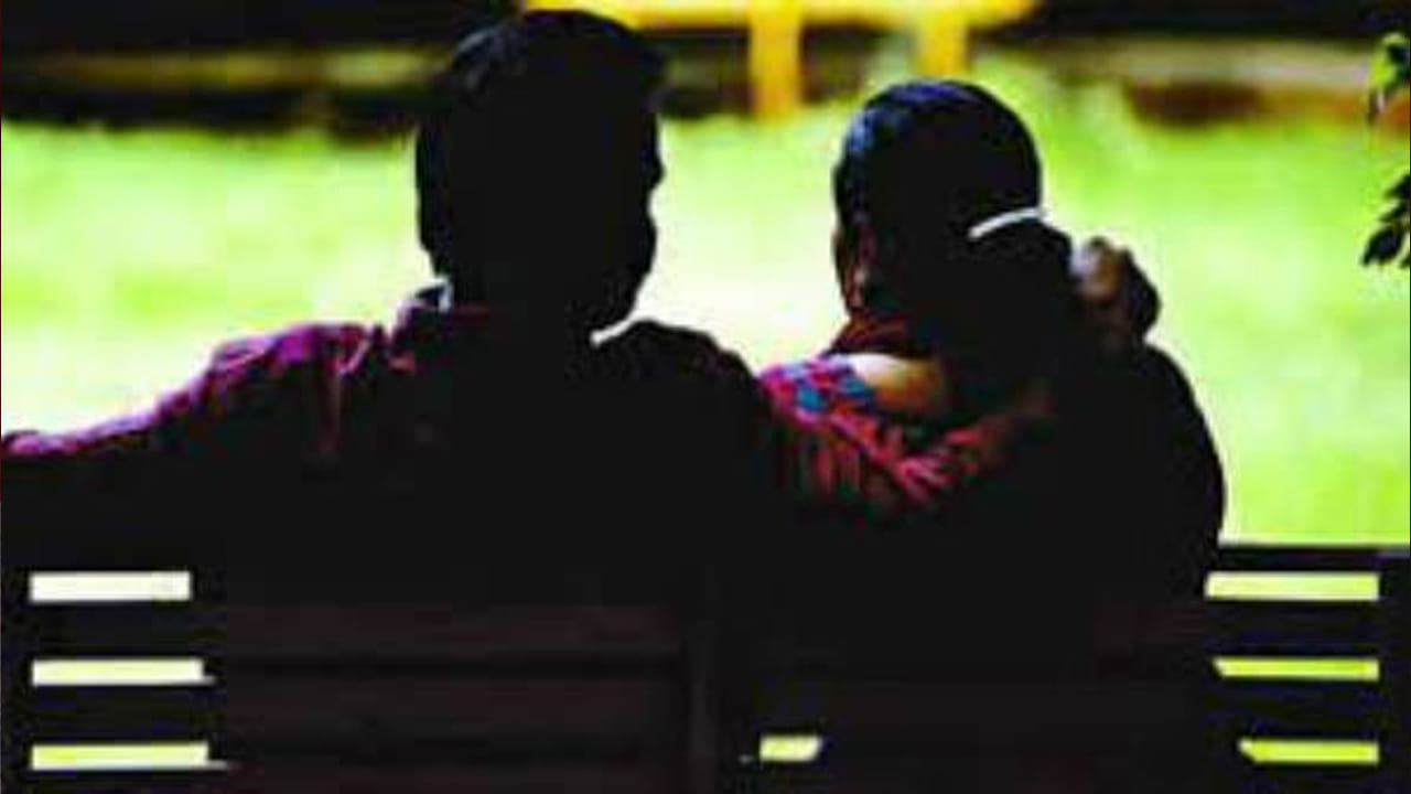 భార్యను ఎరగా వేసి.. వీడు చేసిన పని తెలిస్తే నివ్వెరపోవాల్సిందే..