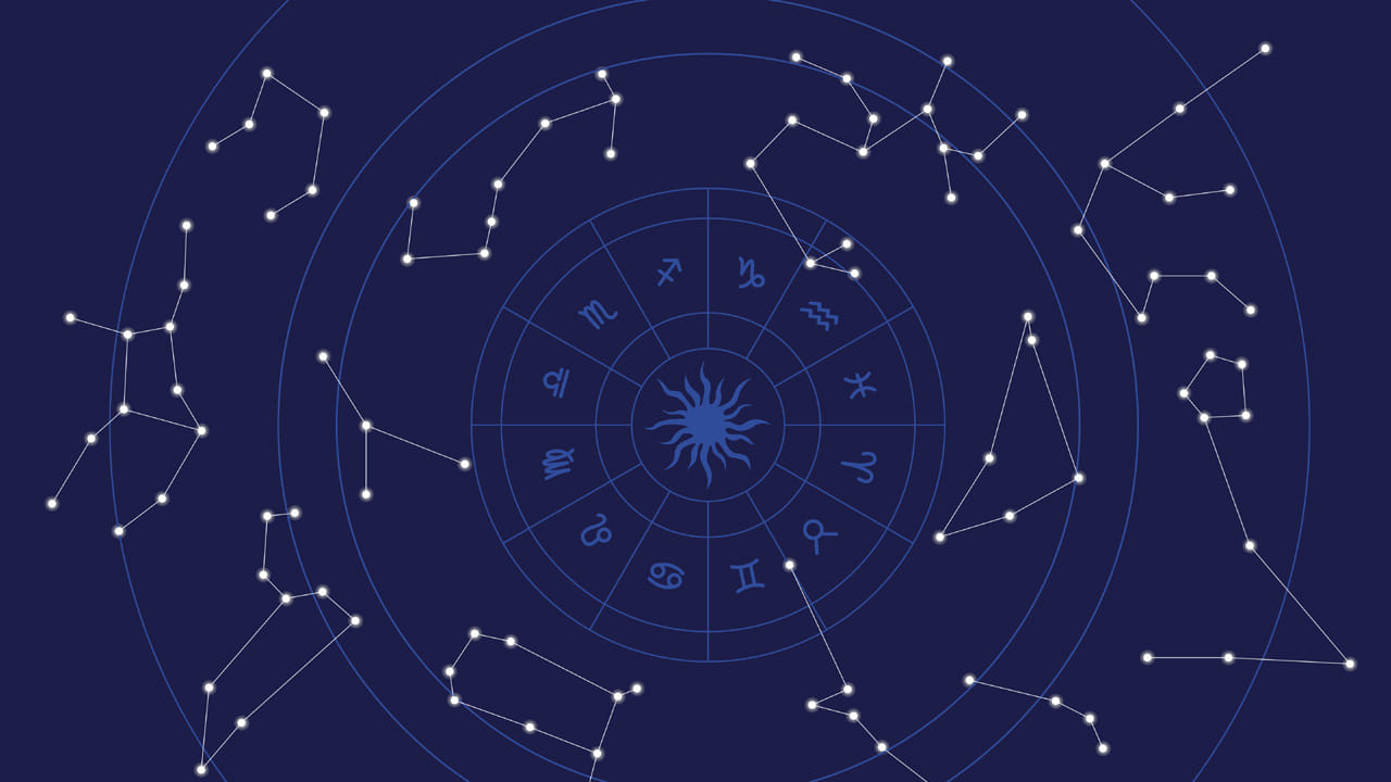 ఇక ఈ ఏడాది తొలి చంద్ర గ్రహణం నేడు మధ్యాహ్నం నుంచి ఏర్పడనుంది. అయితే, దీని ప్రభావం మనం దేశంలో కూడా ఉంటుందని జ్యోతిష్య నిపుణులు చెబుతున్నారు. ముఖ్యంగా, 12 రాశుల్లో ఒక రాశి వారికి కష్టాలతో పాటు పెద్ద గండాలు కూడా తప్పవంటున్నారు. మరి, ఆ రాశి ఏంటో ఇక్కడ చూద్దాం.