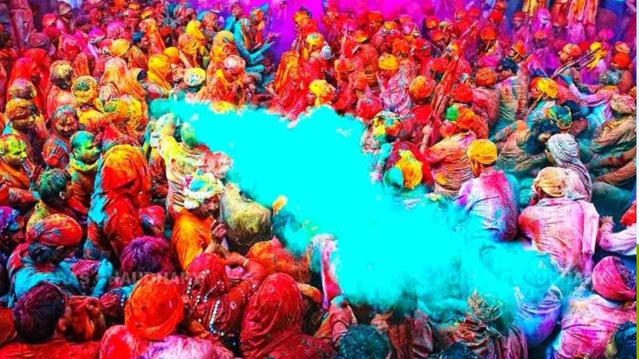 How To Remove Holi Colors Safely (5)