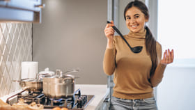 స్టవ్ వెలిగించే ముందు ఇలా చేస్తే బోలెడంతా గ్యాస్ ఆదా..