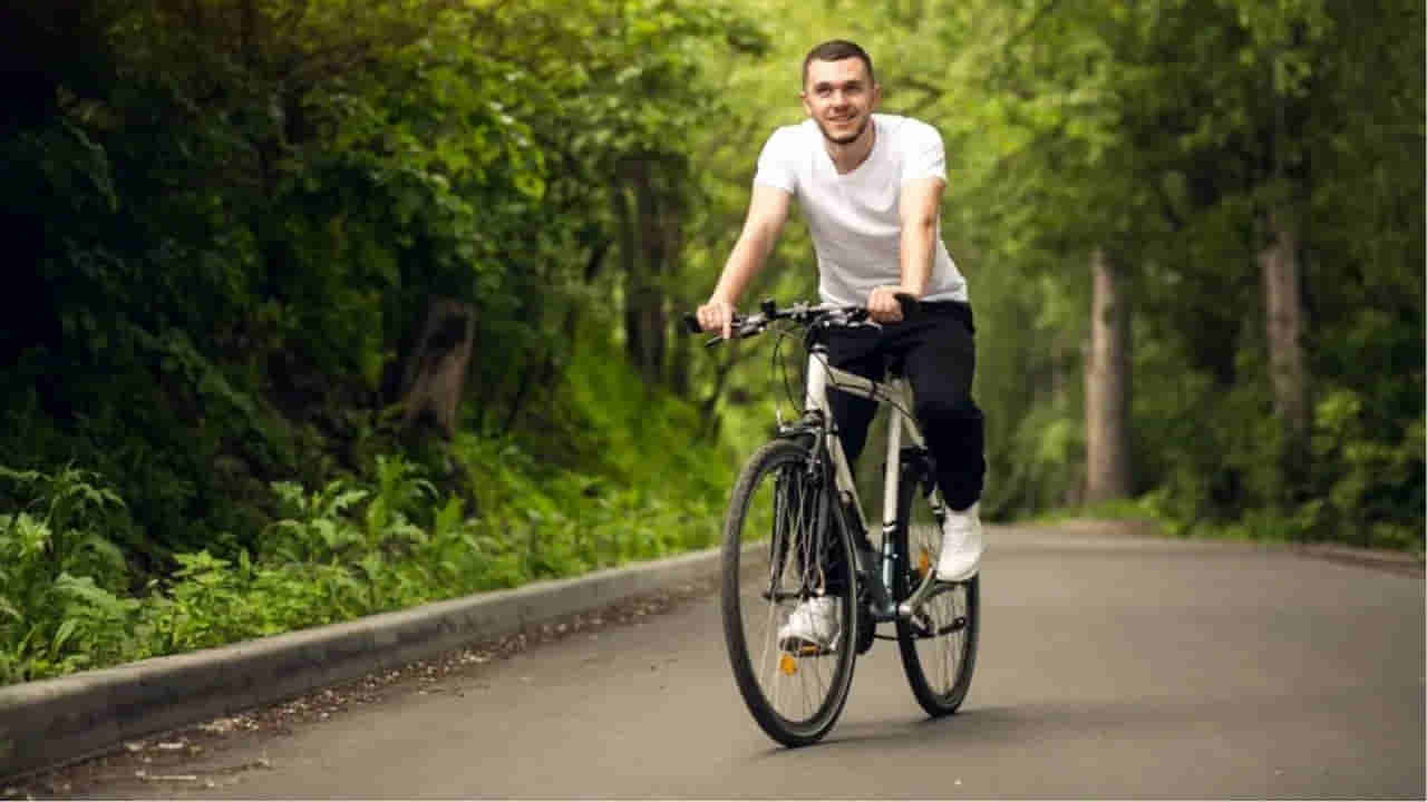 Cycling: మనల్ని ఎవడ్రా ఆపేది.. పెట్రోల్తో పనిలేదు.. ఆరోగ్యానికి తిరుగులేదు..