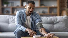 యువతలోనూ అధిక రక్తపోటు సమస్యలు..ఈ లక్షణాలు కనిపిస్తే అలసత్వం వలదు