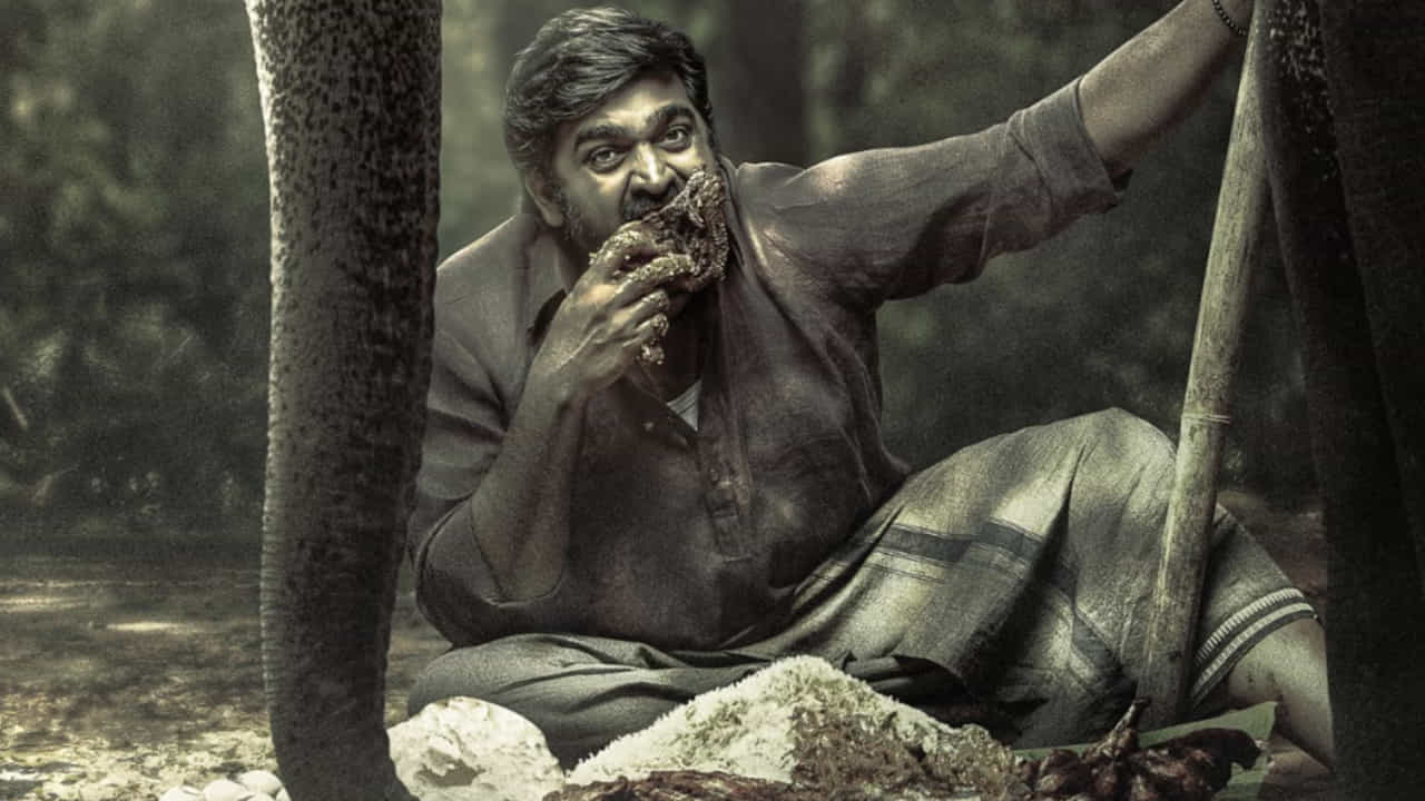 స్లో బర్నింగ్ రివేంజ్ థ్రిల్లర్ డ్రామాగా వచ్చిన ఈ మూవీకి ఇప్పుడు మంచి రెస్పాన్స్ వస్తుంది. దీనికి నేషనల్ అవార్డ్ విన్నింగ్ డైరెక్టర్ మణికందన్ దర్శకత్వం వహించారు. మొత్తం 10 ఎపిసోడ్స్ ఉన్న ఈ సిరీస్.. ప్రతి ఎపిసోడ్ ఆద్యంతం ప్రేక్షకులను ఆకట్టుకుంటుంది. ముఖ్యంగా థ్రిల్లర్, సస్పెన్స్ చిత్రాలు ఇష్టపడేవారికి ఇది సరైన మూవీ. 