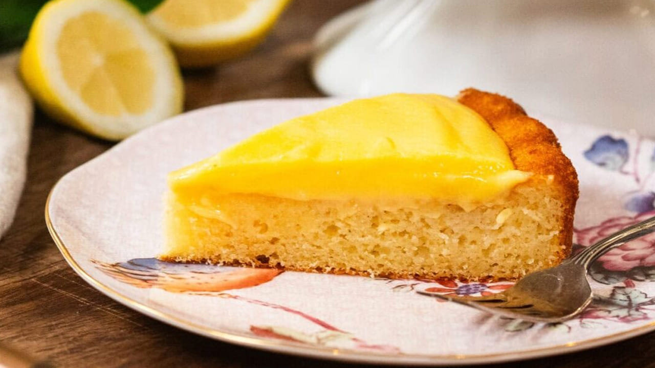 హోలీ రోజు మీరు కేక్స్ తినాలనిపిస్తే ఈ లెమన్ కేక్ తయారు చేసుకుని తినండి ఇది రుచితో పాటు ఆరోగ్యానికి కూడా చాలా మంచిది.