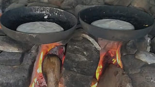 కోనసీమలో మూకుడు రొట్టెకు పెరిగిన డిమాండ్‌