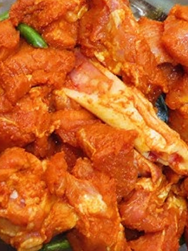 మామిడికాయ మటన్ పులుసు ఇలా చేస్తే.. కూర దాకలు కూడా వదలరు!