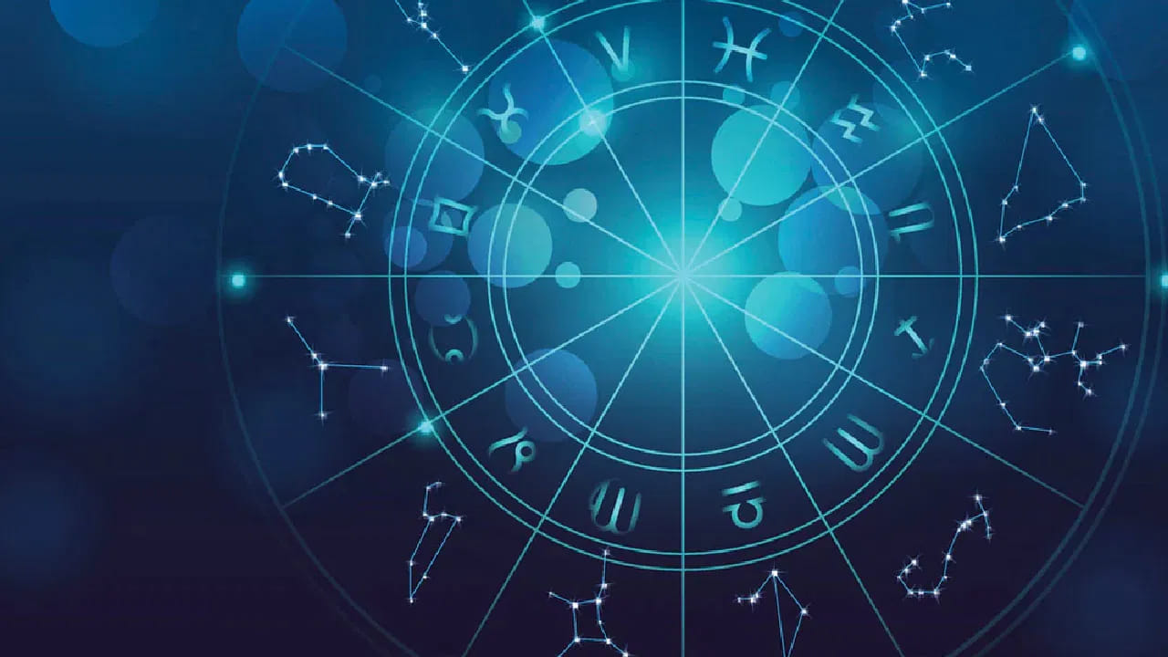 అంతర్ముఖత, సృజనాత్మకత..

మార్చి నెలలో జన్మించిన వారు సాధారణంగా నిశ్శబ్దంగా, తమ లోకంలో మునిగిన మనస్తత్వంతో ఉంటారు. గొప్ప ఊహశక్తి వలన కళ, సంగీతం, రచన, సృజనాత్మక రంగాల్లో ఆకర్షణ ఎక్కువ.