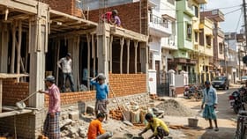 ప్రాణాల మీదకు తెచ్చిన సొంతింటి కళ.. ఏం జరిగిందంటే?