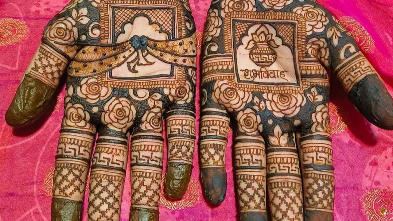 
మీరు డబ్బును ఖర్చు బయట వాటికీ పెట్టడం కన్నా ఇలా సులభంగా పోగొట్టేయండి. ఇంకా చెప్పాలంటే  మీ ఇంట్లో ఉండే వస్తువులతోనే చాలా ఈజీగా  మెహందీ, గోరింటాకు మచ్చలను పోగొట్టుకోవచ్చు. మరి, ఇంకెందుకు లేట్ ఆ నేచురల్ టిప్స్ ఏంటో ఇక్కడ వివరంగా చదివి తెలుసుకుందాం.. 