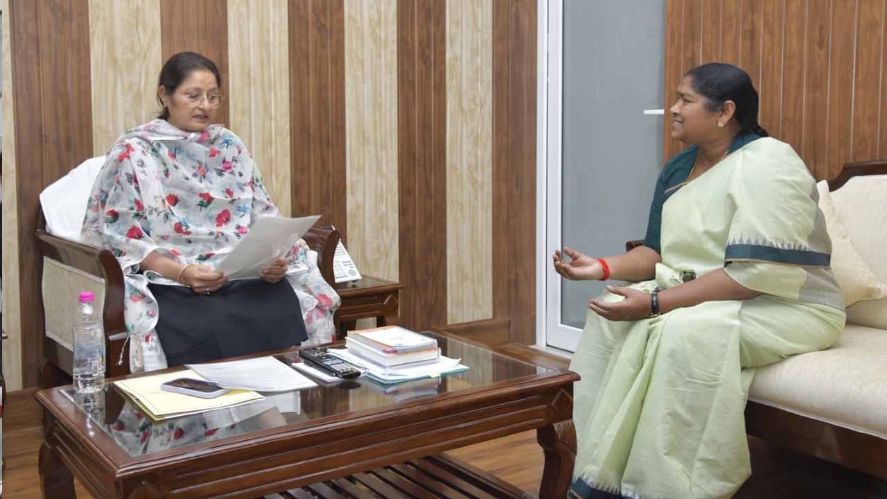 నిర్భయ నిధి కింద ‘ములుగు’ జిల్లా ఎంపిక.. కేంద్ర మంత్రికి కృతజ్ఞతలు తెలిపిన సీతక్క