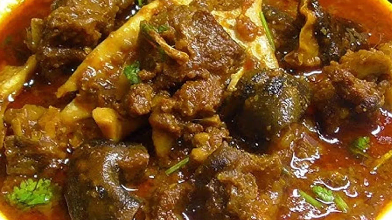 పచ్చిపప్పాయ: మీరు తలకాయ మాంసం వండే ముందు పచ్చిపప్పాయ ముక్కలను తీసుకుని వాటిని మిక్సీలో పేస్ట్ చేసుకుని మ్యారినేట్ చేయడం వల్ల మాంసం  మెత్తబడి కొద్దీ నిముషాల్లోనే ఉడుకుతుంది.
