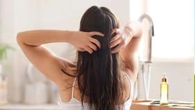 దువ్విన ప్రతిసారి జుట్టు రాలుతుందా.. వీటిని ఉడకబెట్టి తింటే..