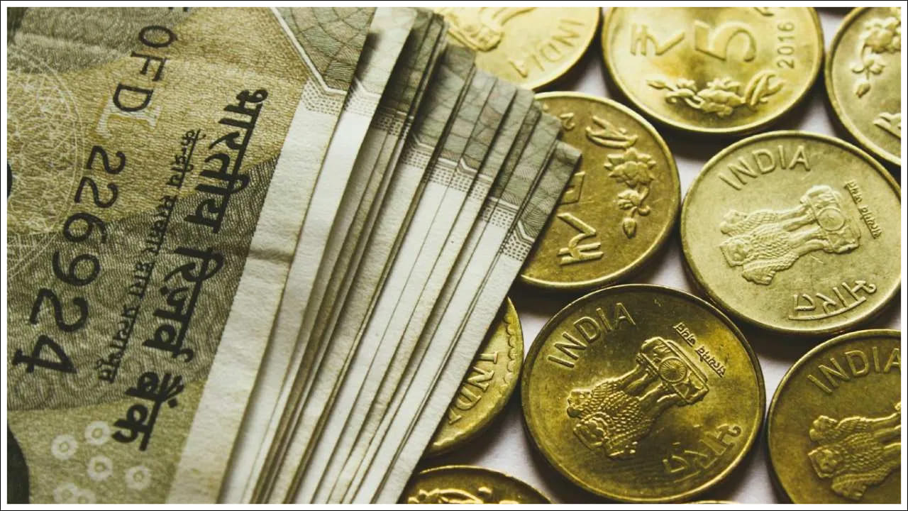  New Rules: కొత్త ఆర్థిక సంవత్సరం ప్రారంభానికి కేవలం ఒక వారం మాత్రమే మిగిలి ఉంది. కొత్త ఆర్థిక సంవత్సరం ప్రారంభానికి ముందే పూర్తి చేయాల్సిన కొన్ని ఆర్థిక పనుల గురించి తెలుసుకోండి. కొన్ని ముఖ్యమైన పనులకు మార్చి 31 వరకు సమయం ఉంది. మీరు ఆ గడువును దాటితే కొన్ని ఆటంకాలు లేదా సమస్యలను ఎదుర్కోవచ్చు. ఆర్థికంగా ప్రభావం చూపగల ఈ మార్చి 31 గడువుల గురించి కొంత సమాచారం తెలుసుకుందాం.