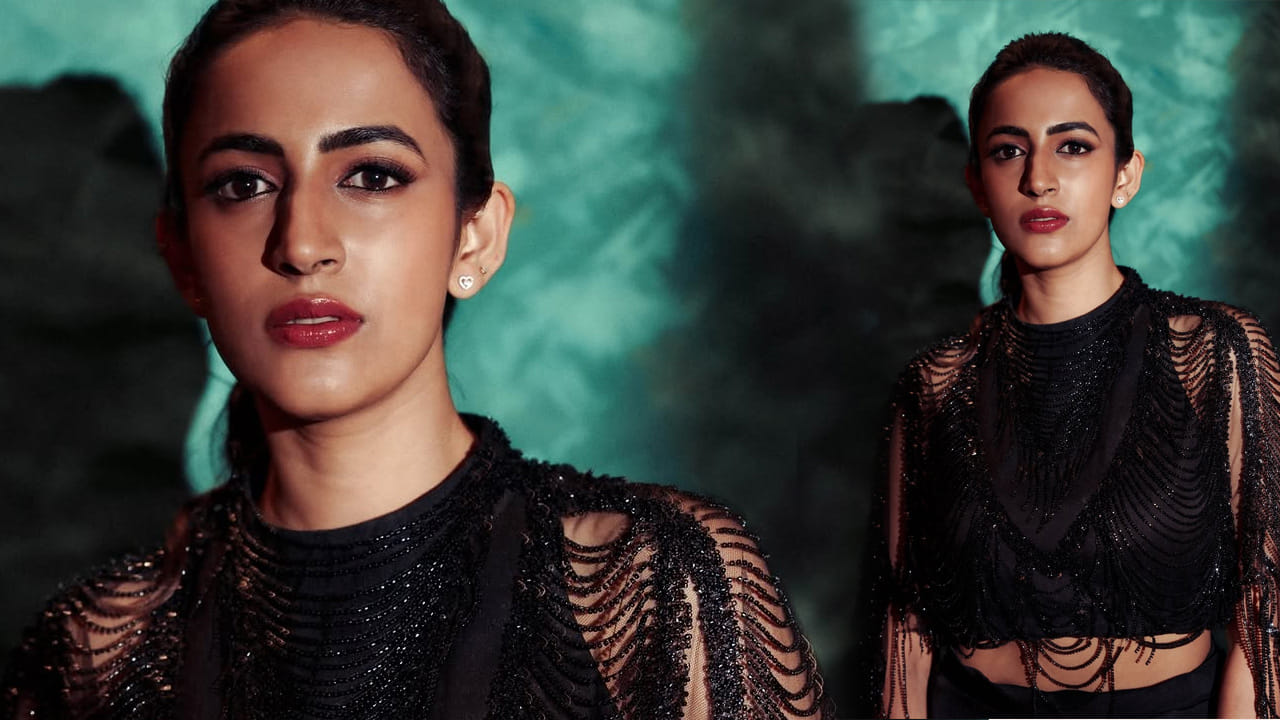 అందాల చిన్నది, మెగా బ్యూటీ, నిహారిక కొణిదెల గురించి ఎంత చెప్పినా తక్కువే. అందం, అభినయం ఈ బ్యూటీ సొంతం. ఈ చిన్నది తన అంద చందాలతో ఎంతో మంది మదిని దోచుకుంది. 