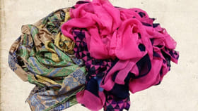 పాత చీరలతో ఇలా కూడా చేసుకోవచ్చు.. చాలా ఈజీ ప్రాసెస్...