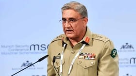 తల పగిలి పాకిస్తాన్ మాజీ సైన్యాధిపతి మృతి..!