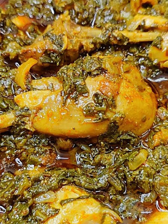 పాలకూర చికెన్ కర్రీ.. ఒకసారి చేసి తింటే జీవితంలో మళ్లీ వదలరు