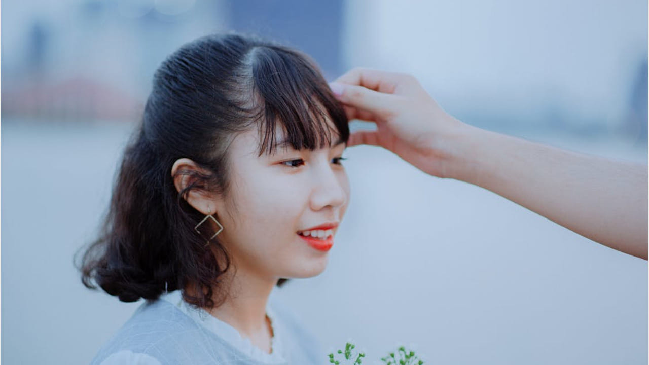 కానీ కొంత మంది పాపిటలో సుడి ఉన్న అమ్మాయిని వివాహం చేసుకోవడం మంచిది కాదు అంటారు. ఇది కేవలం మూఢనమ్మకం మాత్రమే, దీని వలన ఎవరికీ, ఎలాంటి గండం వాటిల్లడం, సమస్యలు రావడం అనేది జరగదు అని వారు తెలియజేస్తున్నారు.