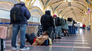 అరబ్ దేశాల్లో చిచ్చు పెట్టి ఖార్గ్ ఎటాక్.. పొరుగు దేశానికి ఇరాన్ స్ట్రాంగ్ వార్నింగ్!