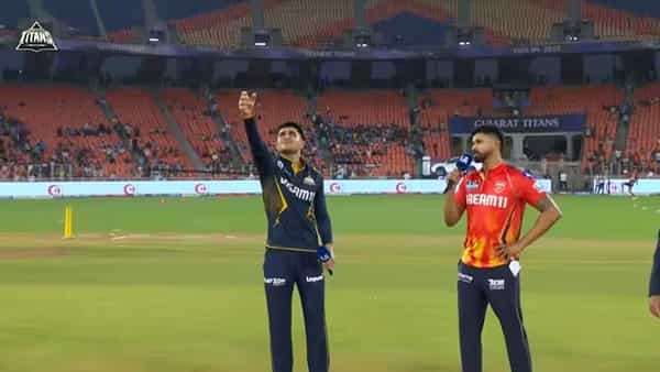 PBKS vs GT Playing XI: టాస్ గెలిచిన పంజాబ్.. అందరి చూపు ఆ ఇద్దరిపైనే?