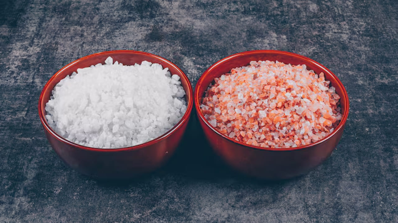 ఏ ఉప్పు అయినా సరే, అతిగా తీసుకుంటే ఆరోగ్యం దెబ్బతింటుంది. ప్రపంచ ఆరోగ్య సంస్థ (WHO) ప్రకారం, ఒక వ్యక్తి రోజుకు 5 గ్రాముల కంటే తక్కువ ఉప్పును తీసుకోవాలి. మీ జీవనశైలికి ఏది సరిపోతుందో తెలుసుకోవడానికి వైద్యుని సలహా తీసుకోవడం ఉత్తమం. 