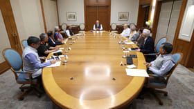 ఇరాన్ - ఇజ్రాయెల్ యుద్ధం.. ప్రధాని మోదీ అత్యవసర మీటింగ్..