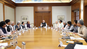 యుద్ధం ఎఫెక్ట్.. ప్రధాని మోదీ హైలెవల్ మీటింగ్.. ఇంధన సంక్షోభంపై..