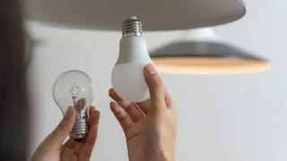 Gas Cylinder: గ్యాస్ సిలిండర్ వాడేవారికి ఇదే లాస్ట్ ఛాన్స్.. ఈ పని చేయకపోతే గ్యాస్ బుకింగ్ క్యాన్సిల్..