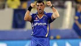 కేవలం 2 బంతుల్లోనే హ్యాట్రిక్ కొట్టిన మ్యాజిక్ స్పిన్నర్