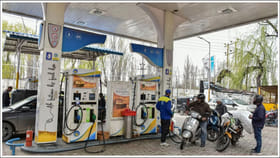 సాధారణ పెట్రోల్ కంటే ప్రీమియం పెట్రోల్ ఎందుకు ఖరీదైనది? తేడా ఏంటి