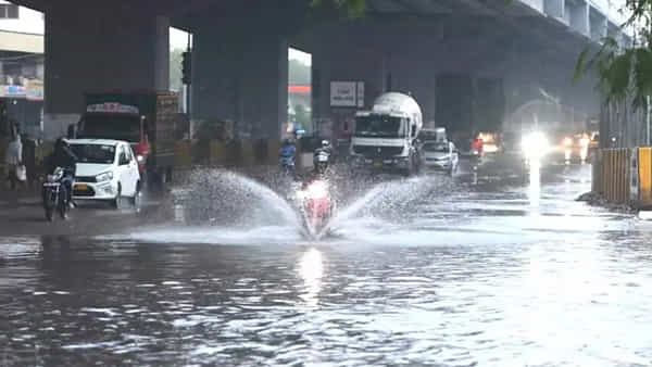Weather Report: తెలుగు రాష్ట్రాల ప్రజలకు వాతావరణశాఖ బిగ్ అలర్ట్.. ఈ జిల్లాలకు వర్షసూచన.. పిడుగుపాటు హెచ్చరిక జారీ
