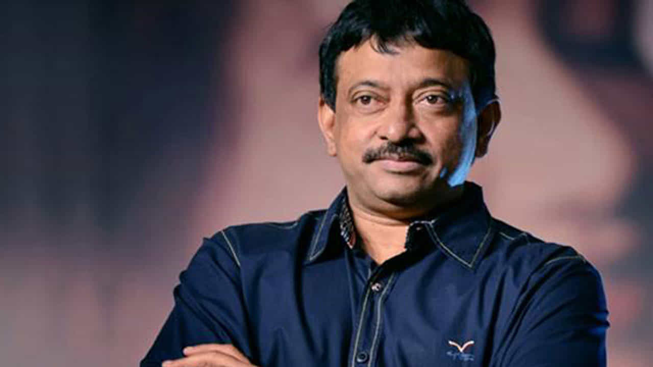 ఆ చిత్రం వచ్చిన సమయంలో "వేటగాడు," "అడవి రాముడు" వంటి యాక్షన్ చిత్రాలు ప్రాచుర్యంలో ఉన్నప్పటికీ, శంకరాభరణం సంప్రదాయ సంగీతం, వస్త్రధారణ , విలువలకు ప్రాధాన్యతనిచ్చి గొప్ప విజయం సాధించిందని వర్మ గుర్తుచేసుకున్నారు. "శంకరశాస్త్రి లుక్ గానీ మంజు భార్గవి లుక్ కానీ ఇట్ ఈజ్ యాట్ దట్ వాజ్ లైక్ ఏ స్టన్నర్ ఫర్ ఎవ్రీ వన్," అని ఆయన అన్నారు.