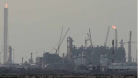 ప్రపంచంలోనే అతిపెద్ద గ్యాస్ కాంప్లెక్స్‌పై ఇరాన్ క్షిపణుల దాడి..!